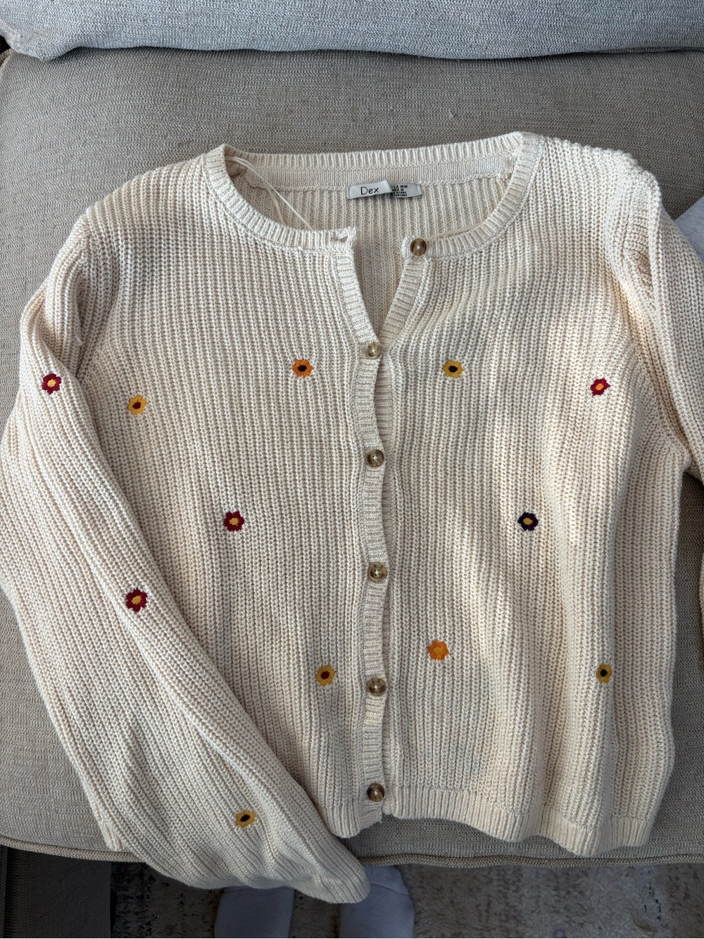 Dex Cream Crewneck Cardigan with Multicolor Floral Embroidery